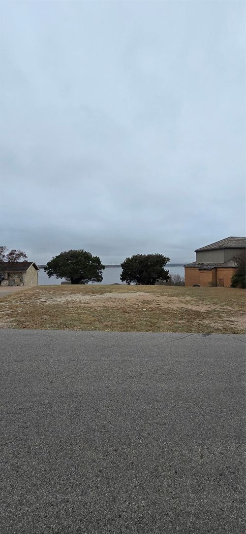 4117 Crescent Dr, Granbury, TX, 76049-5385 | Card Image