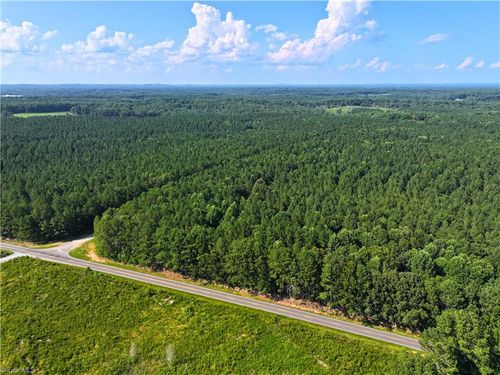 740 Willie Rd, Seagrove, NC, 27341 | Card Image