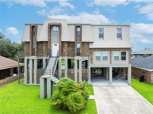 4501 Francesco Rd, New Orleans, LA, 70129-2619 | Card Image