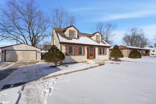 1104 Stead Drive, FOX CROSSING, WI, 54952 | Card Image