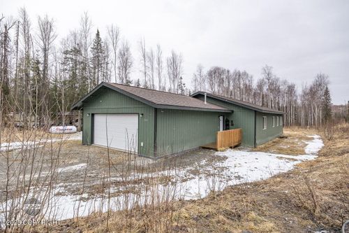 2668 N Gaunt Ln, Houston, AK, 99623-1951 | Card Image