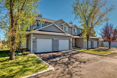 246 Taracove Pl Ne, Home with 3 bedrooms, 2 bathrooms and 2 parking in Calgary AB | Image 1