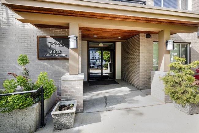 114 - 2343 Atkins Avenue, Condo with 2 bedrooms, 2 bathrooms and 1 parking in Port Coquitlam BC | Image 1