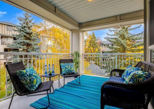 339-35 Richard Crt Sw, Calgary, AB, T3E7N9 | Card Image