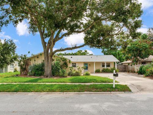 8893 118th St, Seminole, FL, 33772-3514 | Card Image