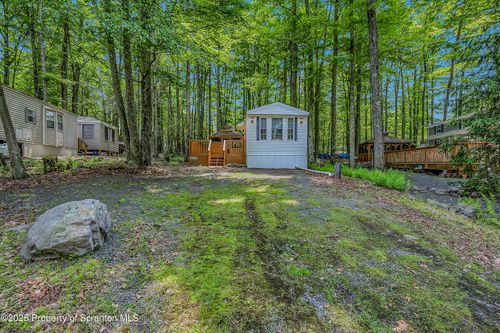 35 Cedar Dr, Covington Twp, PA, 18424 | Card Image