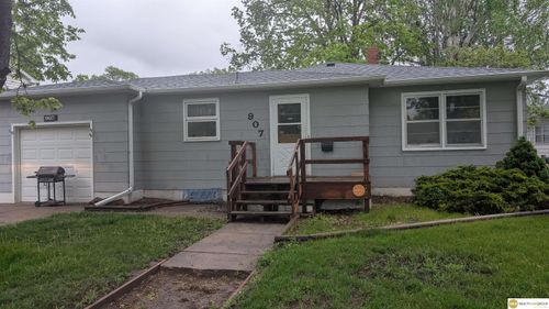 907 Black Hills Ave, Alliance, NE, 69301-2827 | Card Image