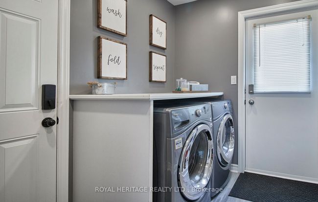 28 Cawker Crt, House other with 5 bedrooms, 4 bathrooms and 4 parking in Whitby ON | Image 24
