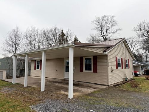 1204 Erickson Dr, Johnstown, PA, 15904-3720 | Card Image