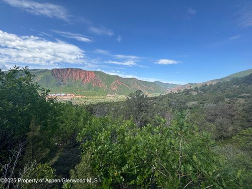 718 Silver Oak Dr, Glenwood Springs, CO, 81601-2804 | Card Image