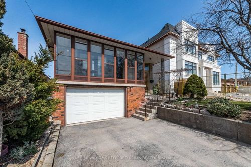 bsmt-384 Maple Leaf Dr, North York, ON, M6L1P6 | Card Image