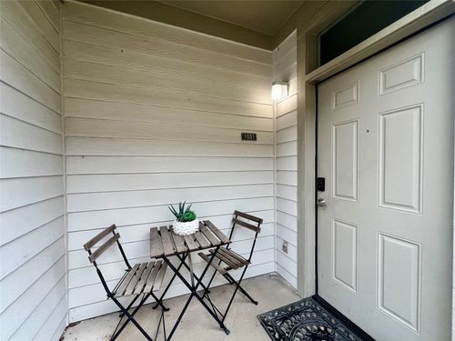 apt-1001-1201 Grove Blvd, Austin, TX, 78741-3496 | Card Image