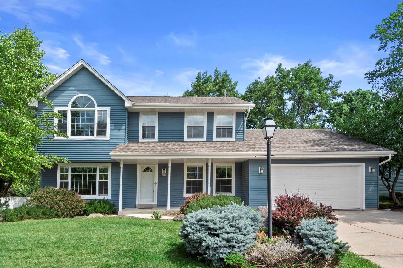Lake Pointe Dr, Franklin, WI 53132