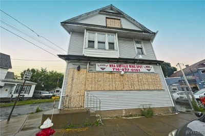 426 Hertel Avenue, Home with 3 bedrooms, 2 bathrooms and null parking in Buffalo NY | Image 1