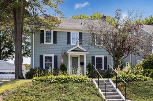 301 Hubbard Ave, Stamford, CT, 06905-4409 | Card Image