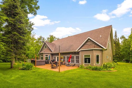 5760 Munger Shaw Rd, Saginaw, MN, 55779-9549 | Card Image