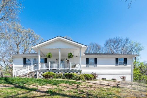 624 Old Lashmeet Rd, Rock, WV, 24747 | Card Image