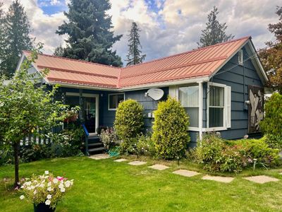 1421 Ainsworth Ave, House other with 2 bedrooms, 1 bathrooms and 5 parking in Riondel BC | Image 1