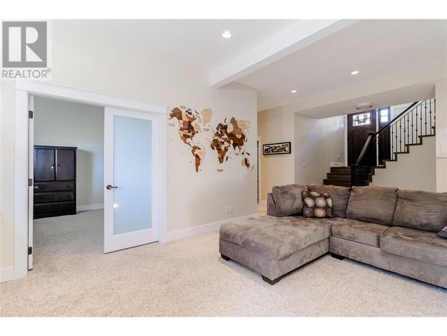 11885 Middleton Rd, House other with 5 bedrooms, 4 bathrooms and 3 parking in Lake Country BC | Image 31