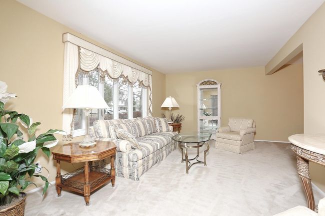 50 Princeton Dr, House other with 4 bedrooms, 3 bathrooms and null parking in Tappan NY | Image 4
