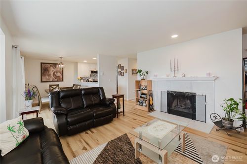 f-202-1760 W Sunn Fjord Lane, Bremerton, WA, 98312 | Card Image