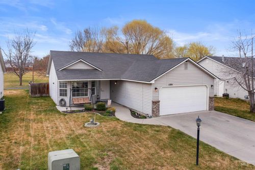 11801 W Huckleberry Dr, Nampa, ID, 83651-8703 | Card Image