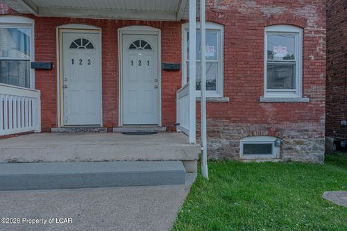 123 Poplar St, Wilkes Barre, PA, 18702-4236 | Card Image