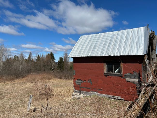 2904 Memorial Park Dr, Home with 0 bedrooms, 0 bathrooms and null parking in Powassan ON | Image 8