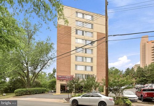 811-1210 N Taft St, ARLINGTON, VA, 22201-2440 | Card Image