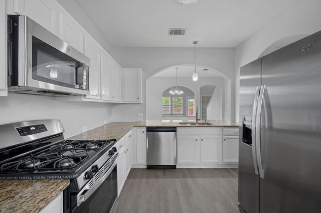 720 Northcreek Blvd, House other with 4 bedrooms, 3 bathrooms and 4 parking in Leander TX | Image 8