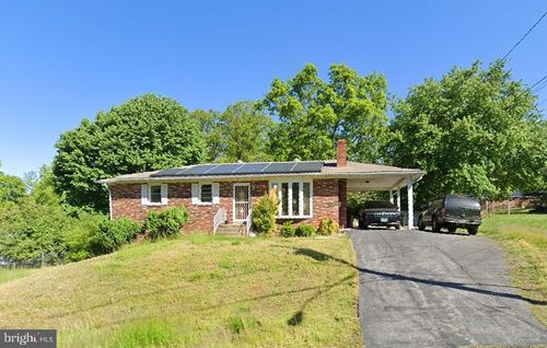 5704 San Juan Dr, Clinton, MD, 20735-2353 | Card Image