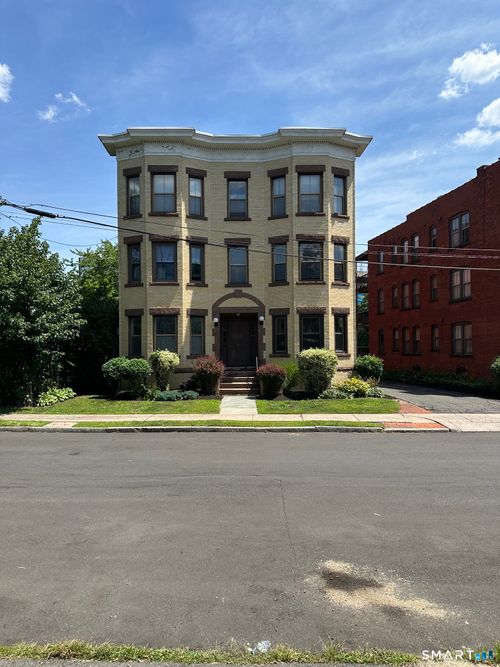 1c-36 Essex St, Hartford, CT, 06114-1089 | Card Image