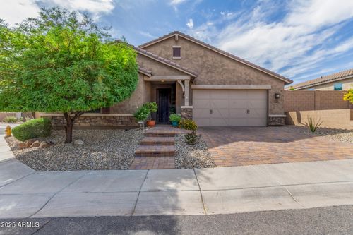2946 W Amber Sun Dr, Phoenix, AZ, 85085-5526 | Card Image