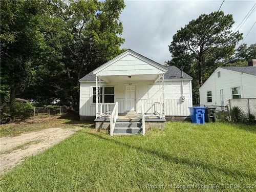 405 Andy St, Fayetteville, NC, 28303-3507 | Card Image