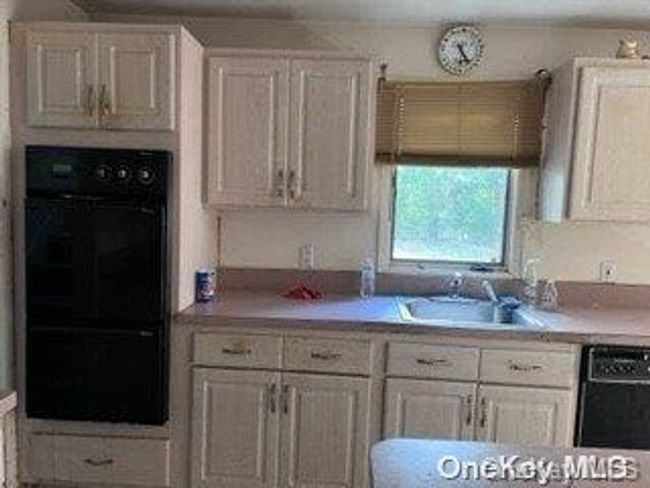 21 Hemingway Dr, House other with 5 bedrooms, 3 bathrooms and null parking in Dix Hills NY | Image 5