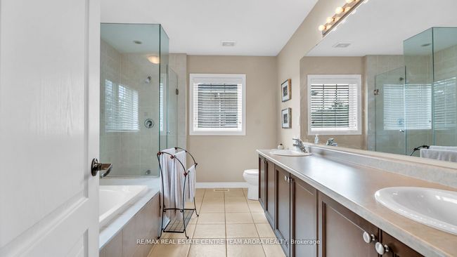 38 Intrigue Trail, House other with 4 bedrooms, 3 bathrooms and 2 parking in Brampton ON | Image 28