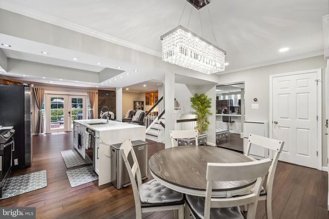 6004 Forrest Hollow Ln, Townhouse with 3 bedrooms, 4 bathrooms and null parking in SPRINGFIELD VA | Image 5