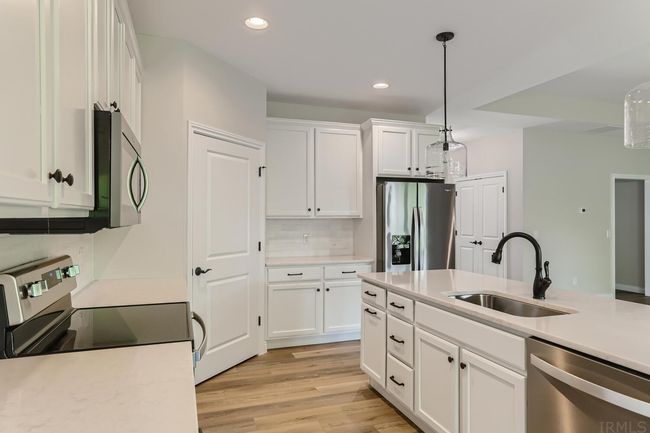 A - 3680 Cora Ct, Condo with 3 bedrooms, 2 bathrooms and null parking in Newburgh IN | Image 7