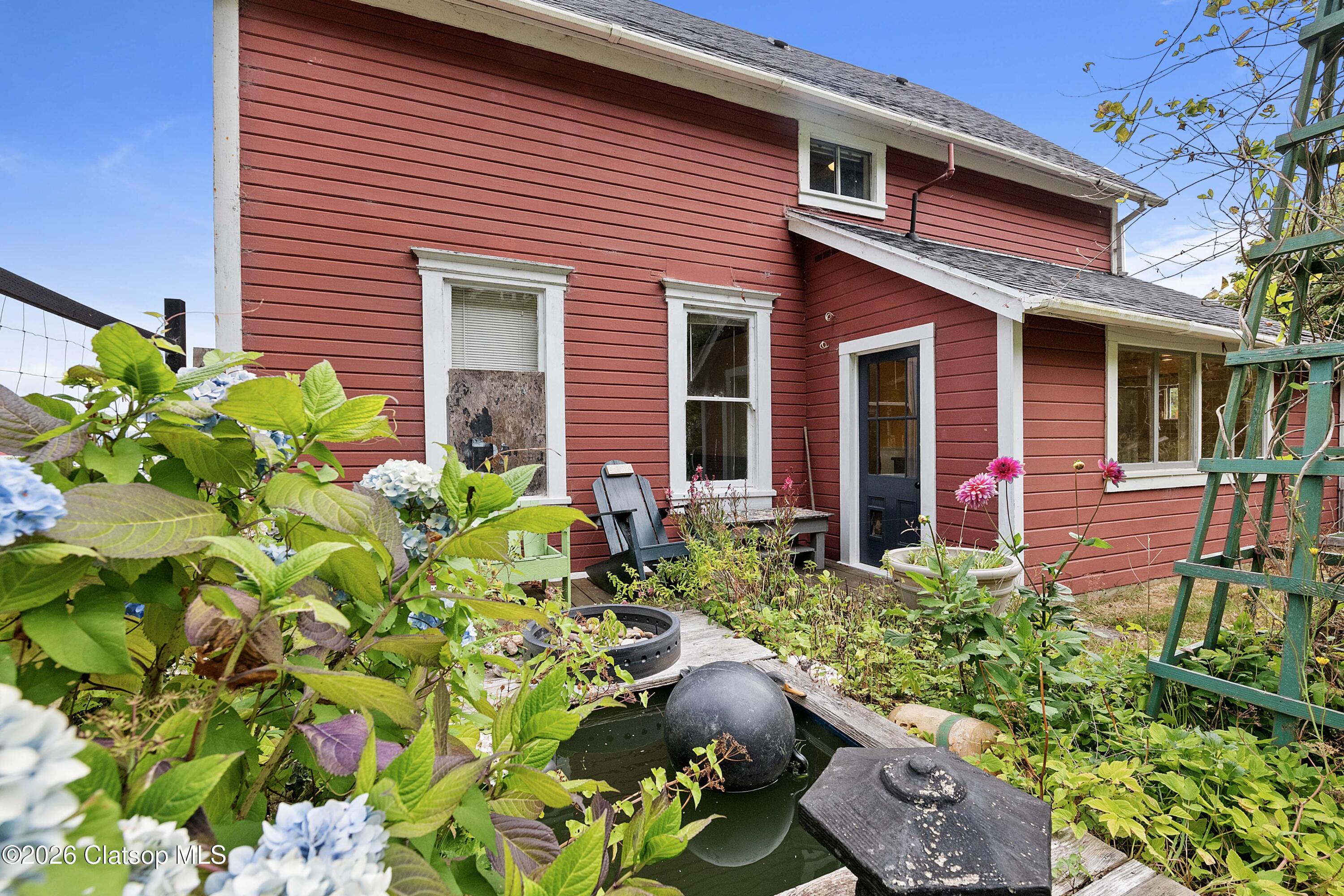 Residential in Astoria 2