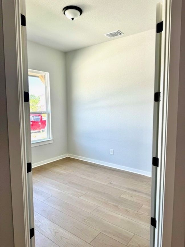 170 Craigends Yew Rd, House other with 4 bedrooms, 3 bathrooms and 4 parking in Dripping Springs TX | Image 11