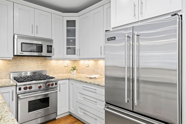 APT-2 - 843 W Diversey Pkwy, Home with 2 bedrooms, 2 bathrooms and 1 parking in CHICAGO IL | Image 10