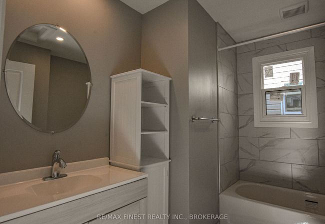 623 Macdonnell St, House other with 3 bedrooms, 1 bathrooms and 3 parking in Kingston ON | Image 17