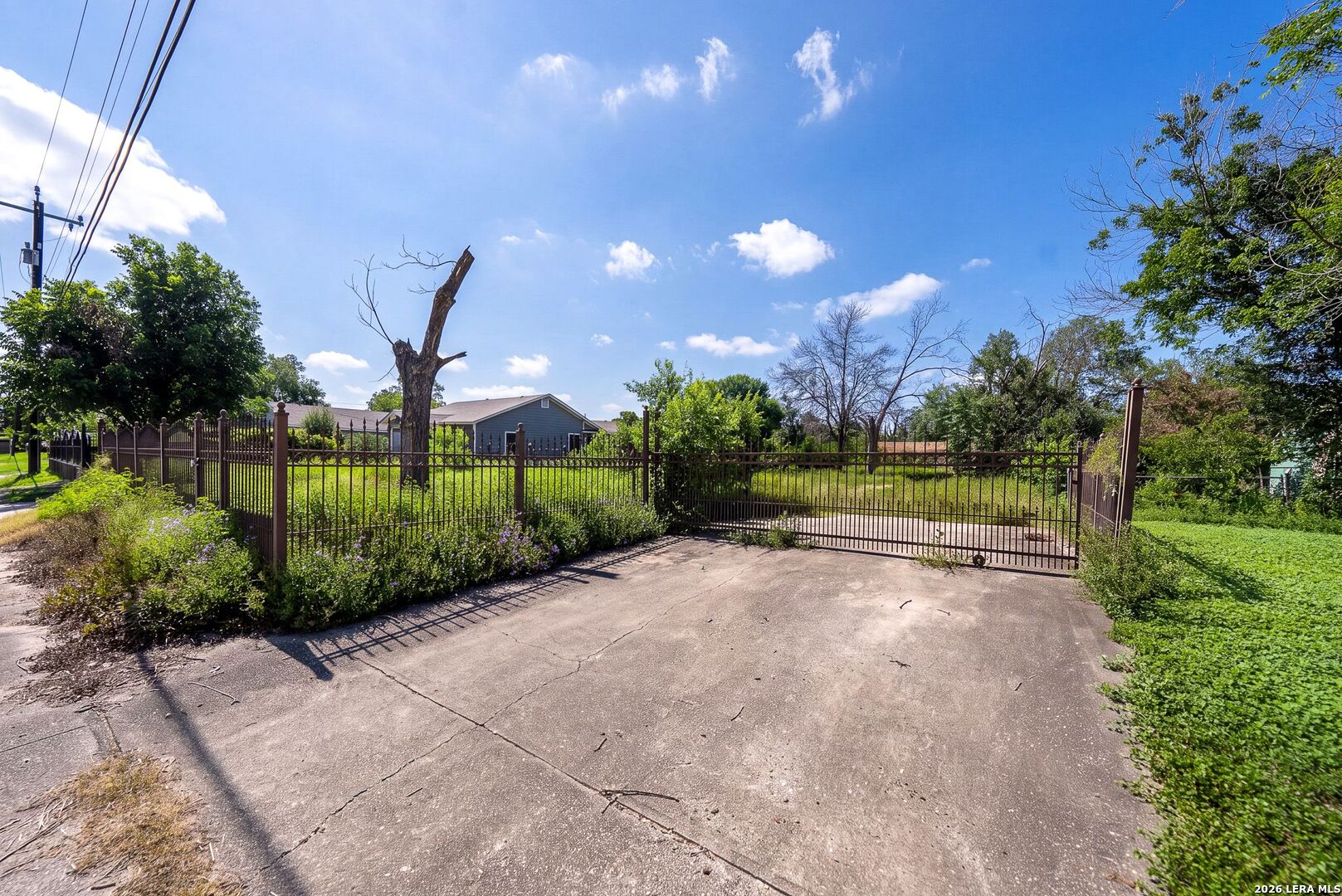 Land in San Antonio 4