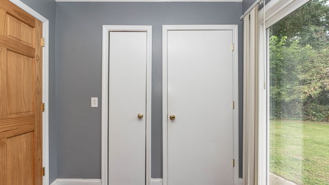100 Broadway, House other with 3 bedrooms, 2 bathrooms and null parking in Springfld Twp MI | Image 32