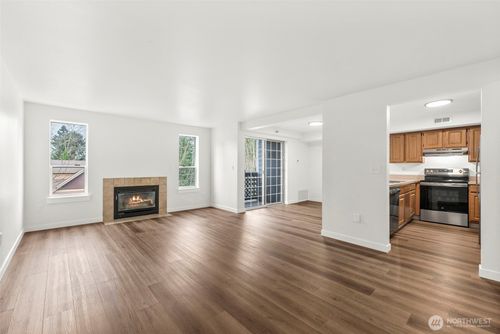 apt-b3-3939 10th St Se, Puyallup, WA, 98374-5739 | Card Image