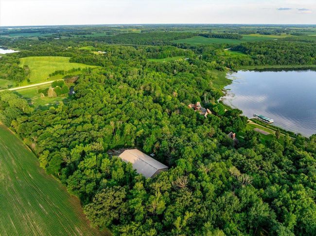 Location of pole barn with state snowmobile trail bordering property | Image 140