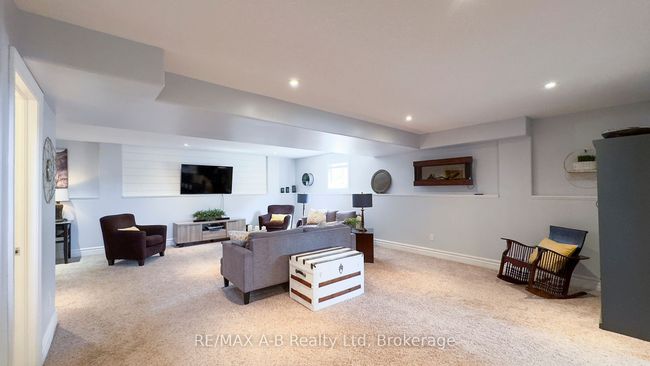 83 Sylvia St, House other with 4 bedrooms, 3 bathrooms and 4 parking in Mitchell ON | Image 32