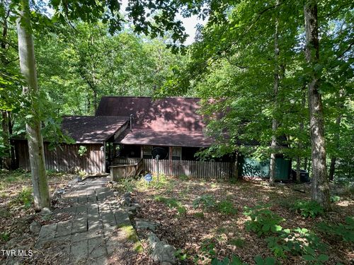2320 Devault Bridge Rd, Piney Flats, TN, 37686-3513 | Card Image