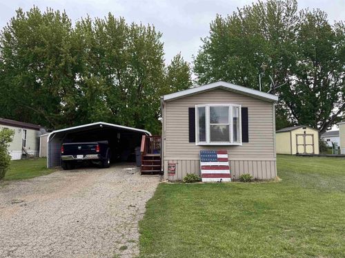 114-560 W 21st St, MONROE, WI, 53566-2703 | Card Image