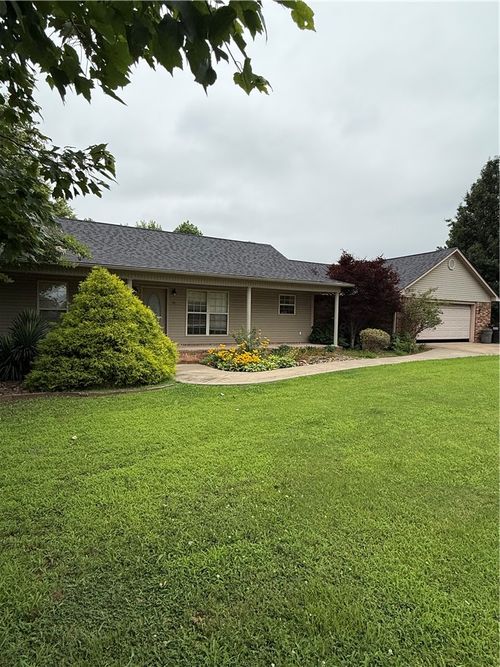 78 Marie Dr, Pottsville, AR, 72858-8728 | Card Image